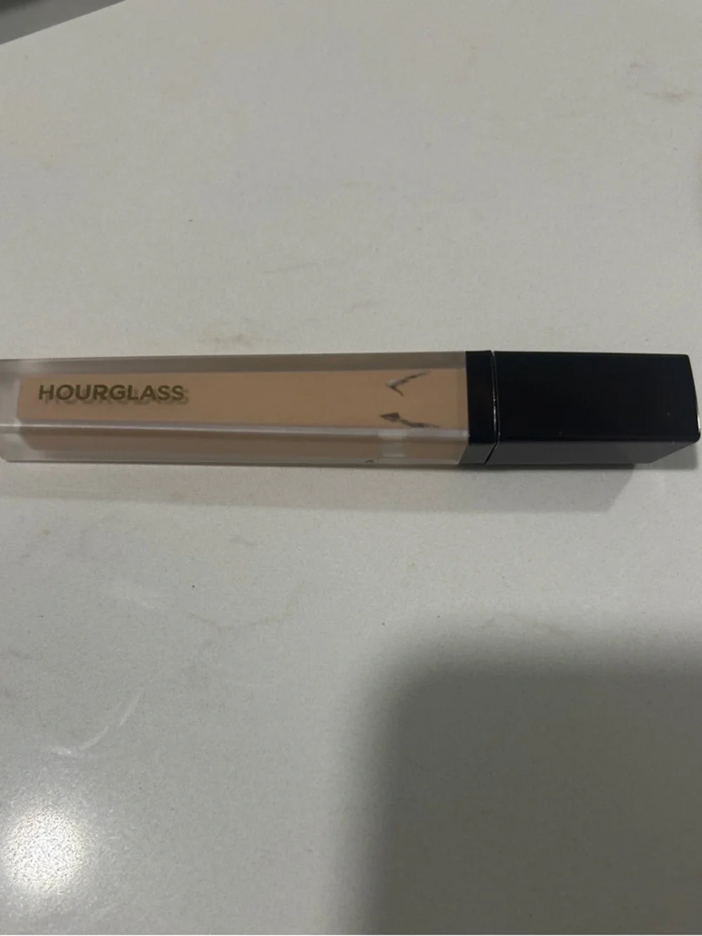 Hourglass Vanish Airbrush Concealer — Beech